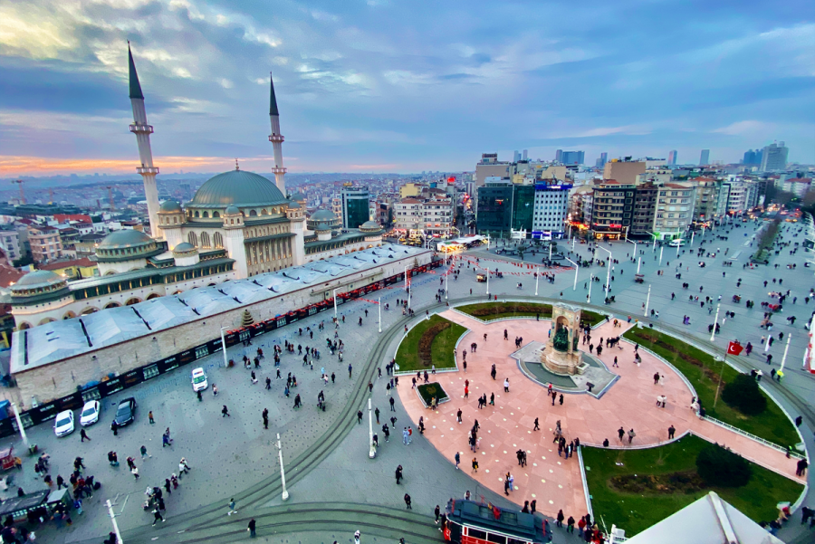 Taksim Üriner Inkontinans